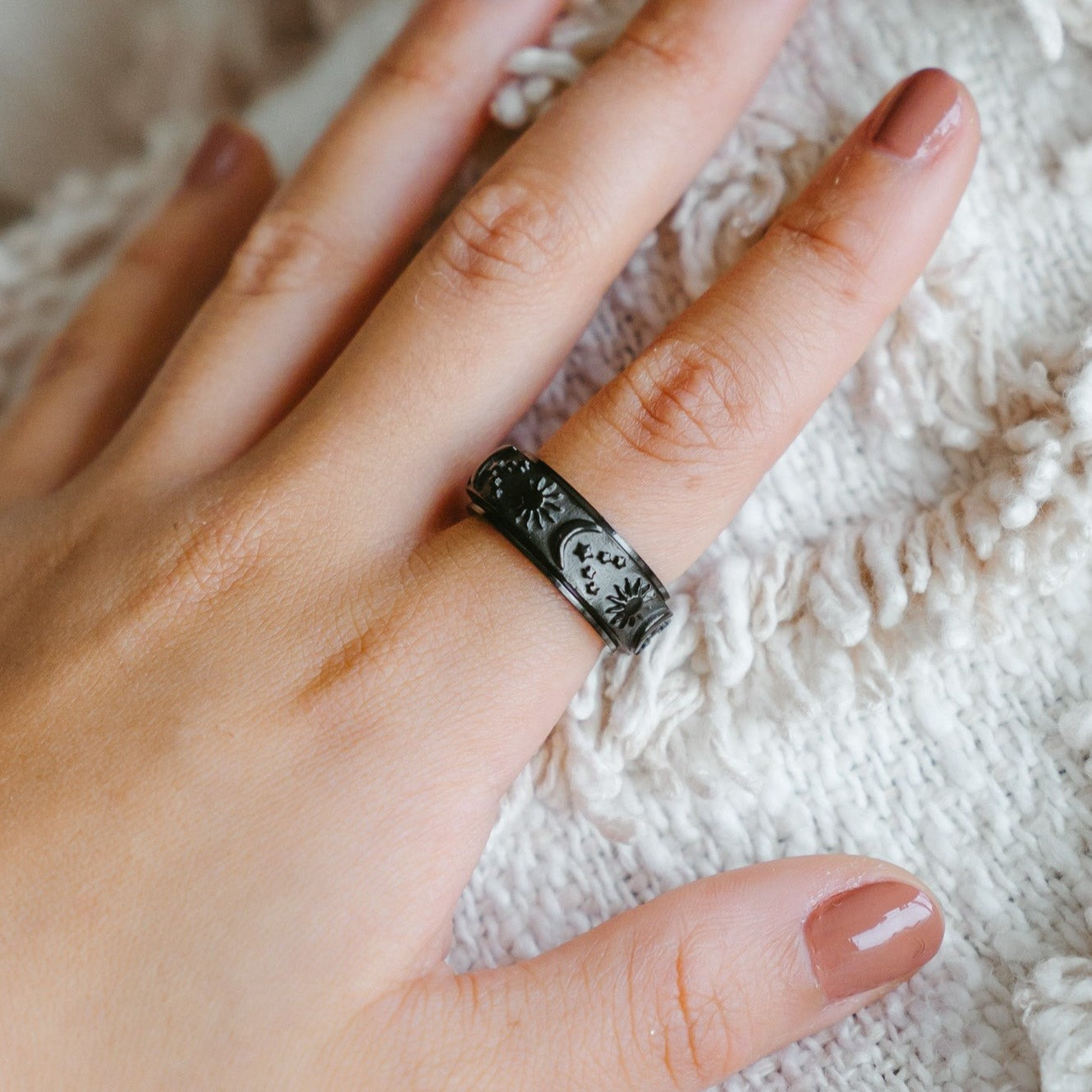 Textured Moon & Stars Spinning Anxiety Ring