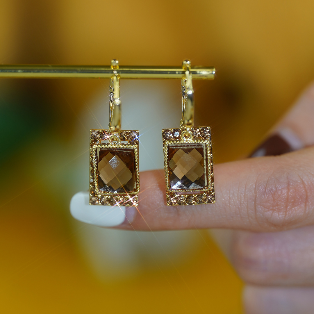 Fashionable And Luxurious Square Tea Crystal Earrings