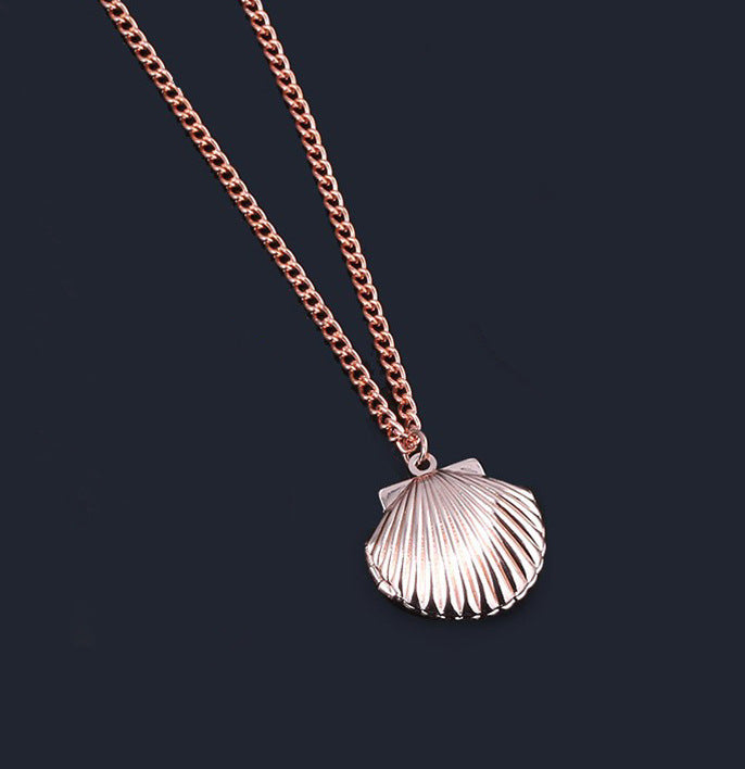 Seashell locket