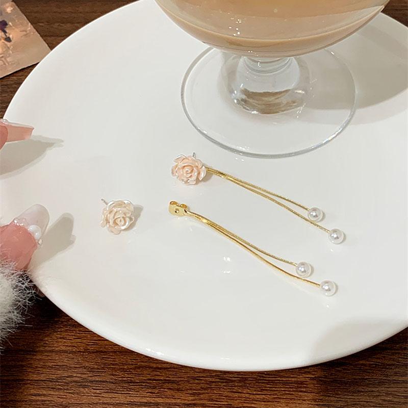Fashion Simple White Camellia Tassel Earrings