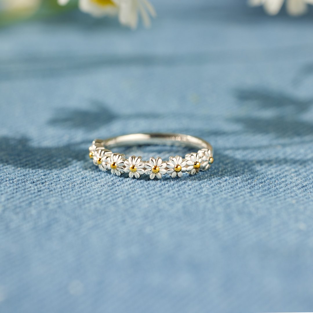 Thank You Mom Daisy Ring