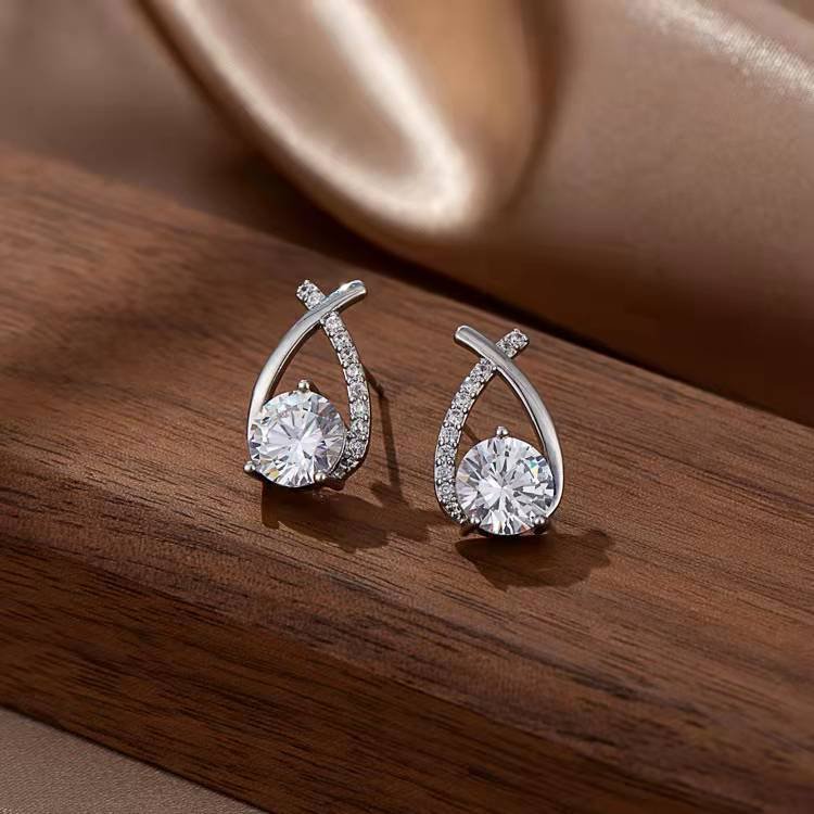 Diamond Round Stud Earrings