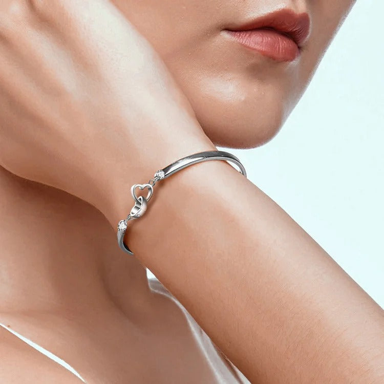 For Love - Distance and Time Will Never Break us Apart Heart to Heart Bracelet
