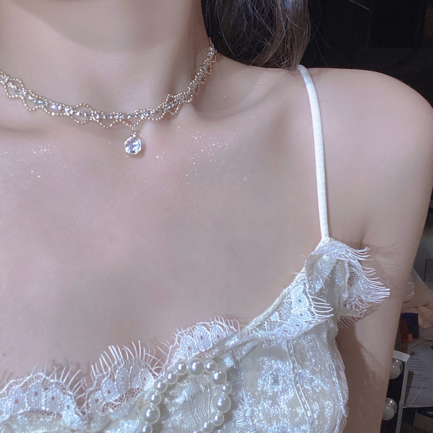 French Metal Lace Zircon Pendant
