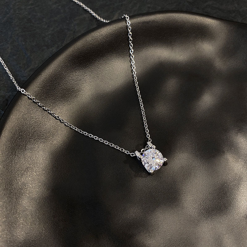 🎄CHRISTMAS HOT SALE❄-SUPER FLASH BULL HEAD NECKLACE