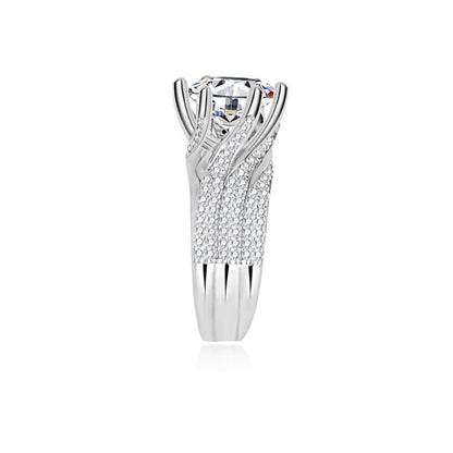 3-Carat Super Sparkling Round Moissanite Ring