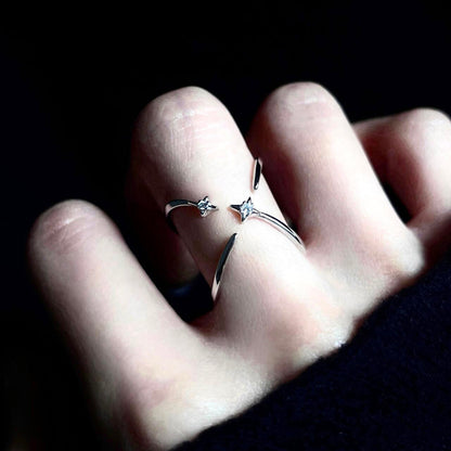 The Radiant Star of Four Points Ring