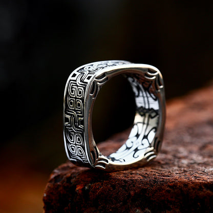Personality Domineering Ring