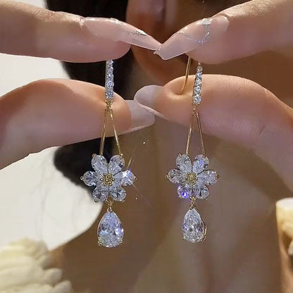 Super Shiny Zircon Flower Earrings