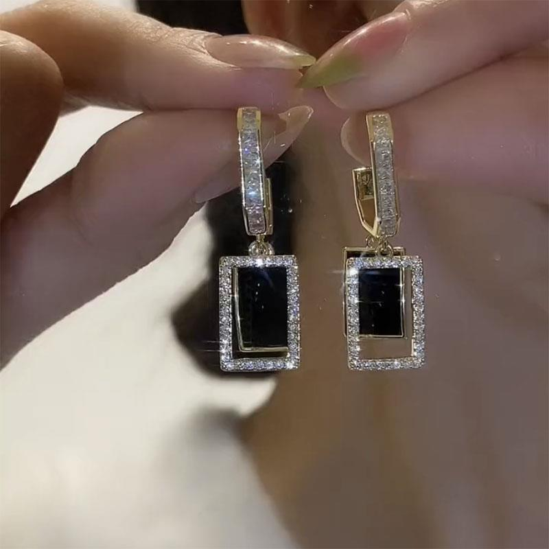 S925 Silver Needle Fashion Black Square Micro-inlaid Zircon Earrings