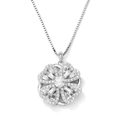 Spinning Heart Clover Necklace