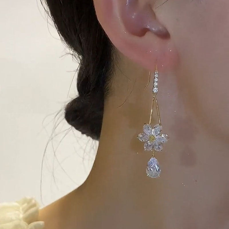 Super Shiny Zircon Flower Earrings