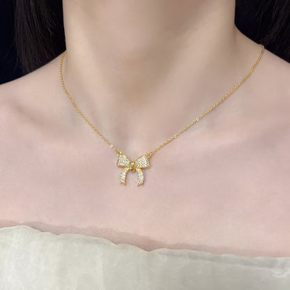 Bow Magnetic Necklace