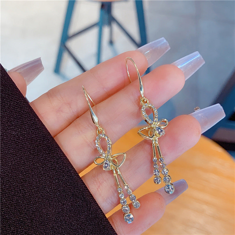 Ribbon Crystal Tassel Earrings