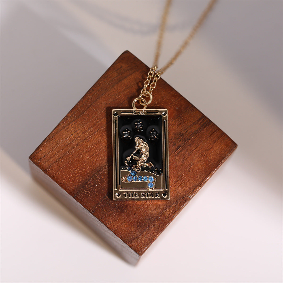 TAROT NECKLACE