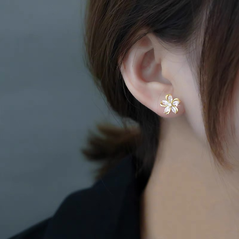 Crystal Flower Stud Earrings