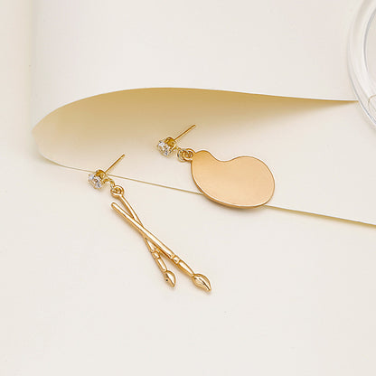 🖌🎨Asymmetric Paintbrush Earrings