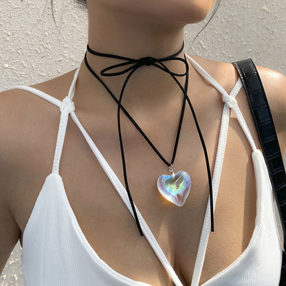 Sweet And Cool 3D Heart Pendant Choker💛