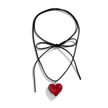 Sweet And Cool 3D Heart Pendant Choker💛