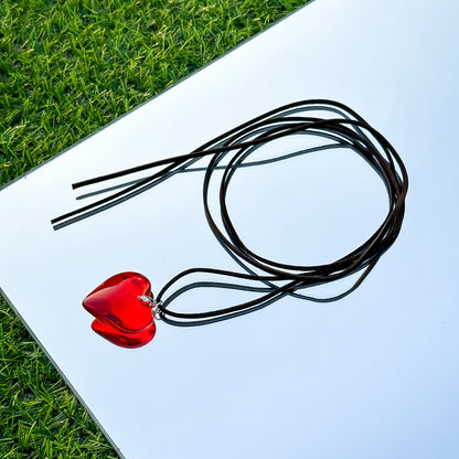 Sweet And Cool 3D Heart Pendant Choker💛