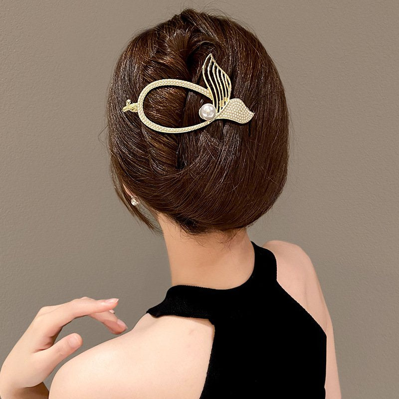 Hair Clips for Haute Coiffure