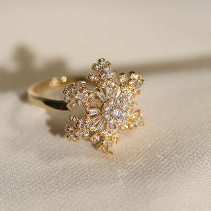 Elegant Rotating Crystal Anxiety Relief Snowflake Ring