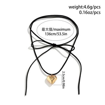 Sweet And Cool 3D Heart Pendant Choker💛