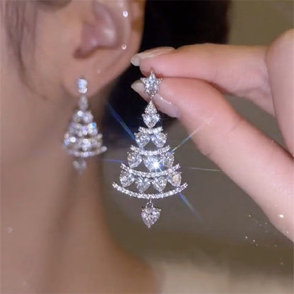 Sparkling Christmas Tree Earrings - Silver🎄