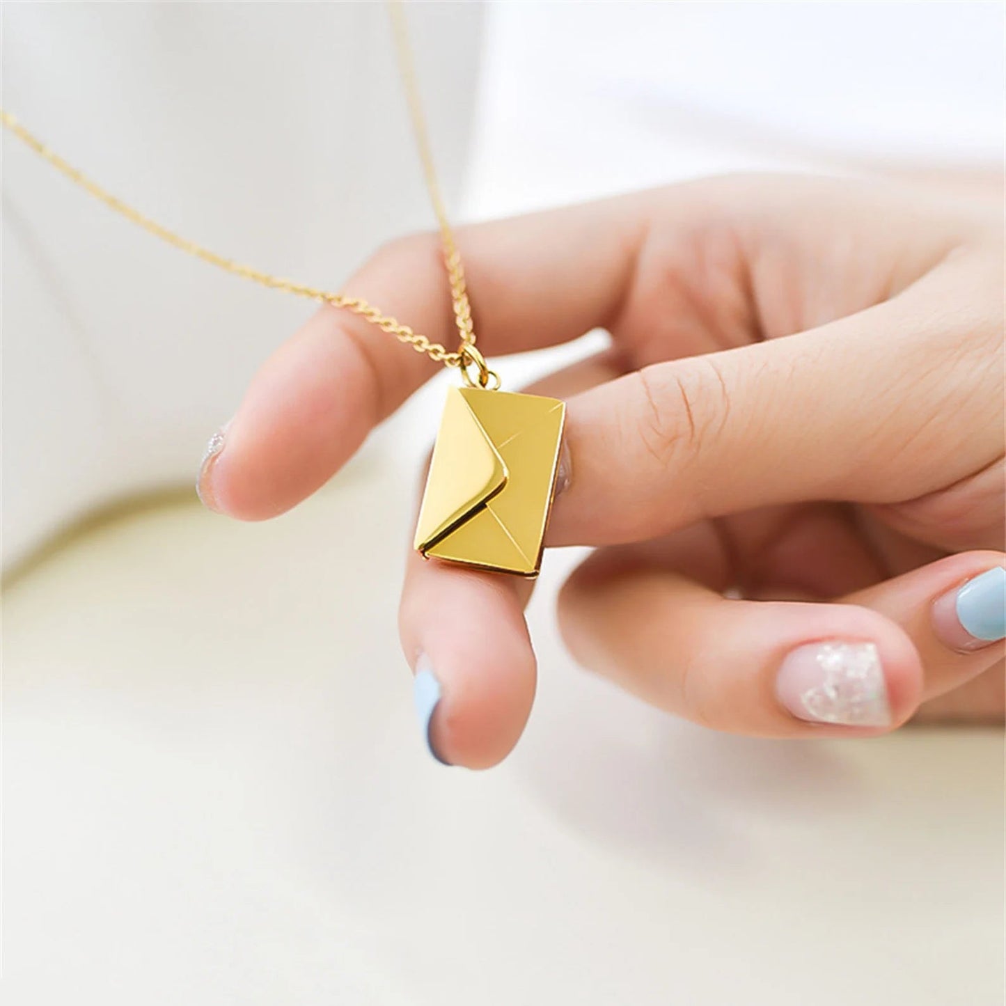 LOVE LETTER NECKLACE