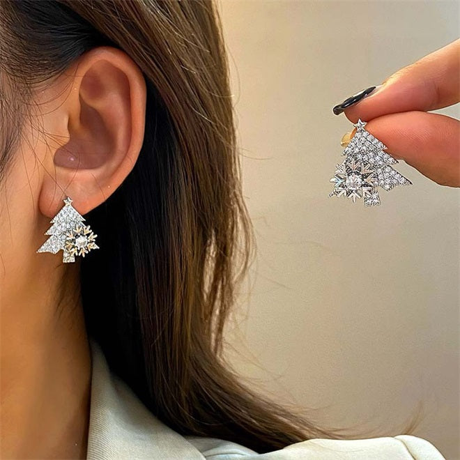 Spinning Snowflakes Christmas Tree Earrings -Silver🎄