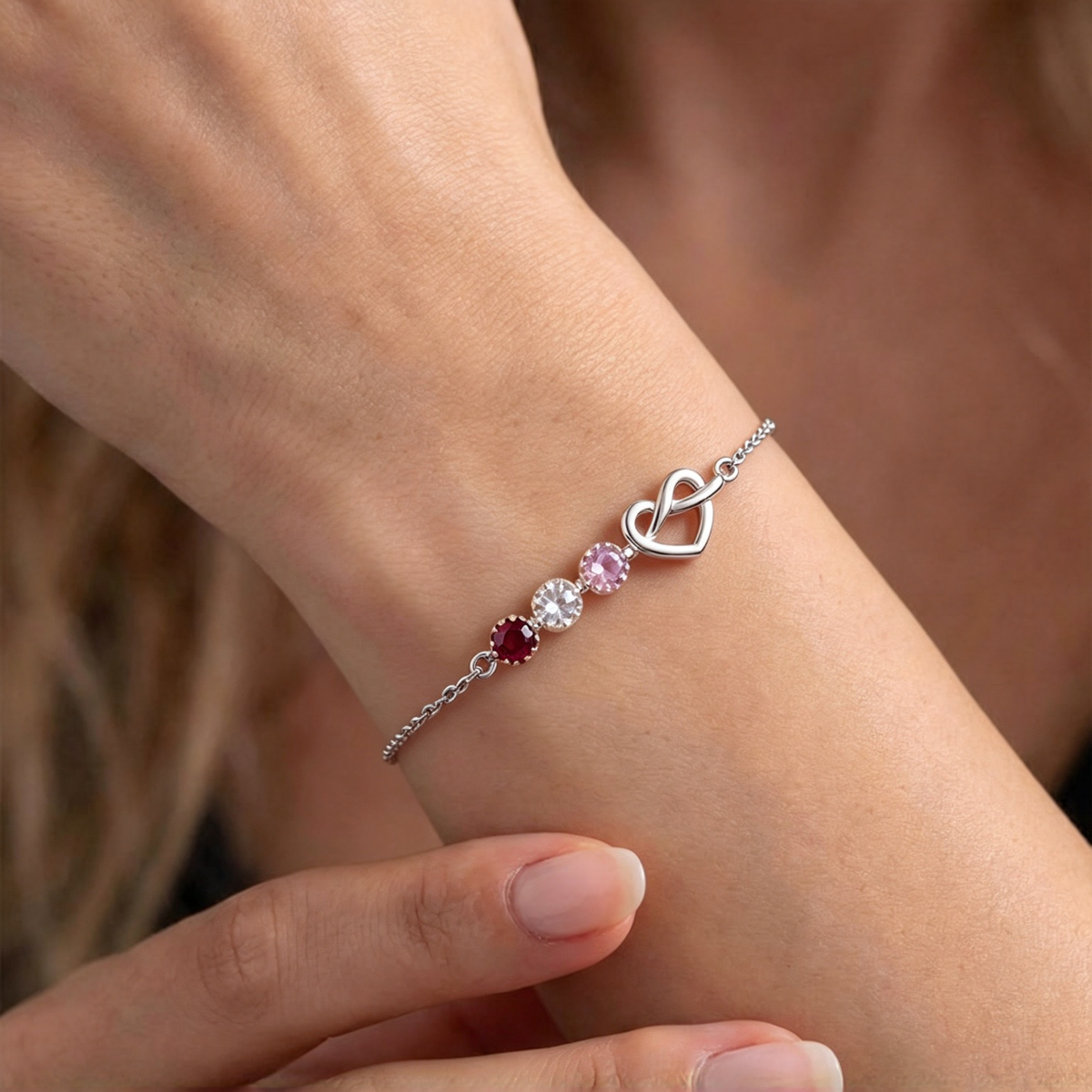 Custom 1–6 Birthstones Love Knot Infinity Birthstone Bracelet