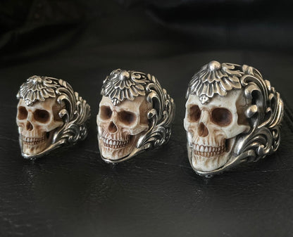 VINTAGE POLISH FLORAL ARMOR ANTLER SKULL RING