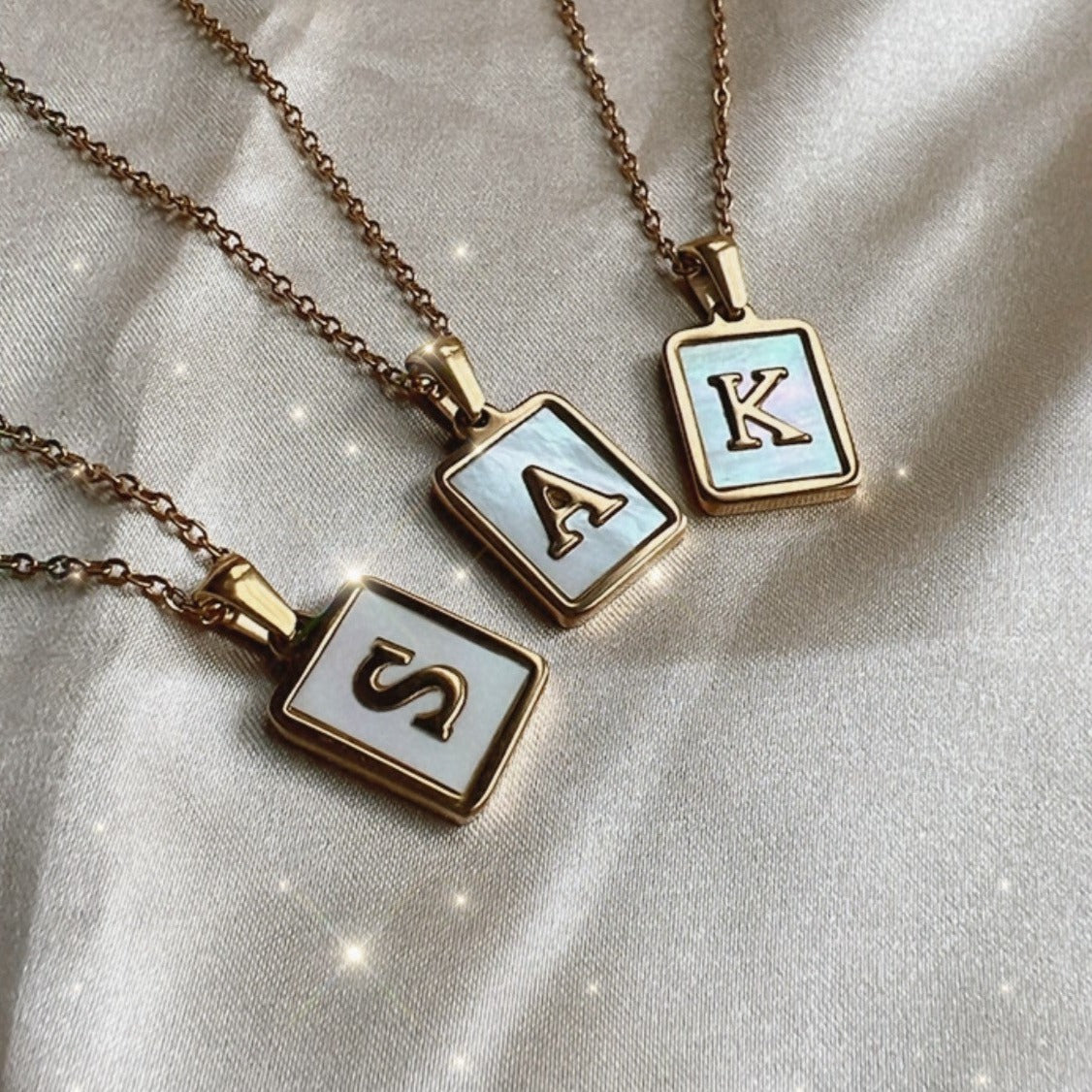 LUNA OPAL NECKLACE