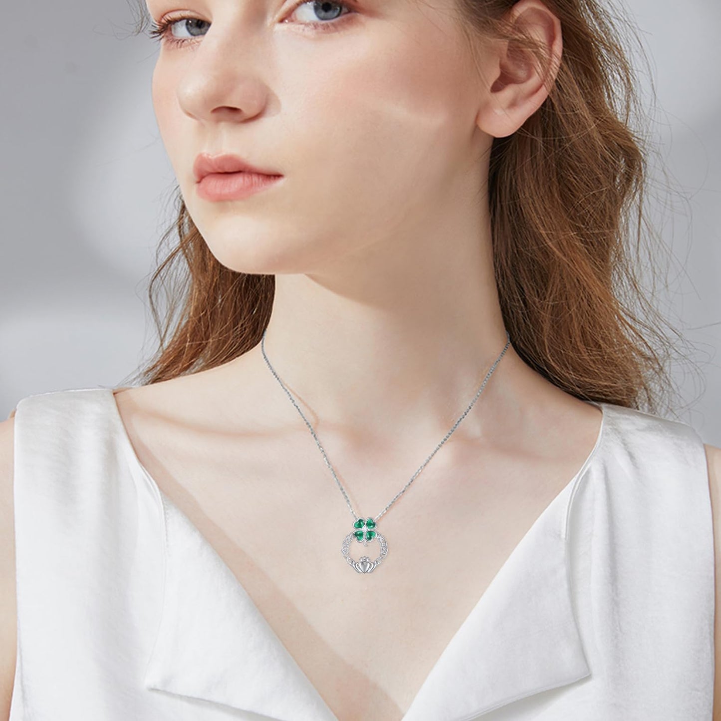 🍀Four Leaf Clover Necklace - St Patricks Day Jewelry
