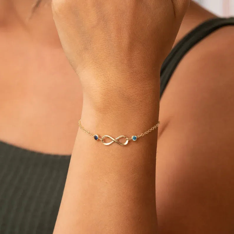 FOR FRIEND- THE FRIENDSHIP BETWEEN US WILL EXTEND INFINITELY CUSTOM BIRTHSTONES BRACELET