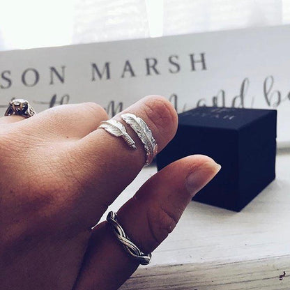 Adjustable Plume Ring