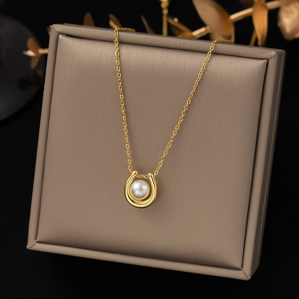 Queen Serena Pearl Necklace