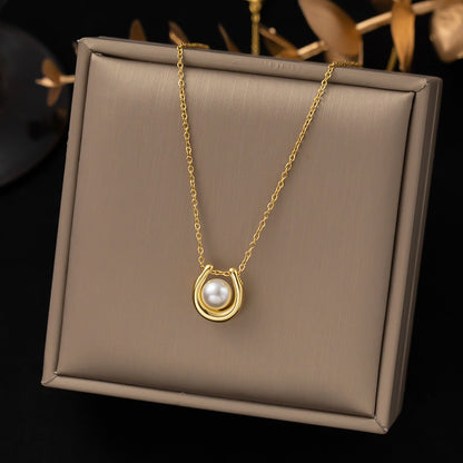 Queen Serena Pearl Necklace