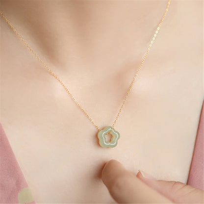 JADE FLOWER NECKLACE