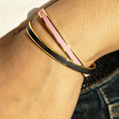 DON'T LET THE HARD DAYS WIN COLOR BANGLE