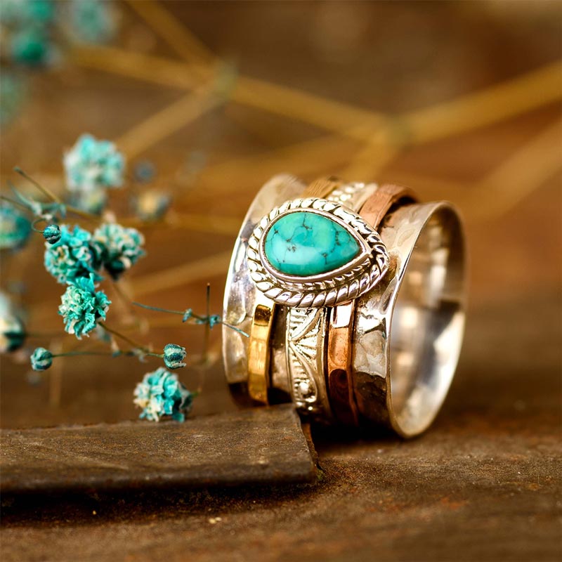 THE SERENITY TURQUOISE LARGE CIRCLE RING