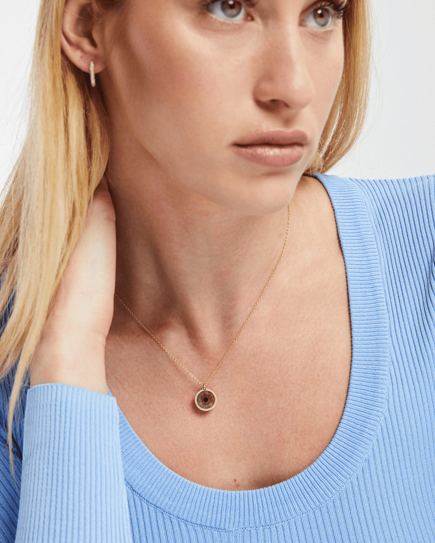 Tailored IRIS NECKLACE