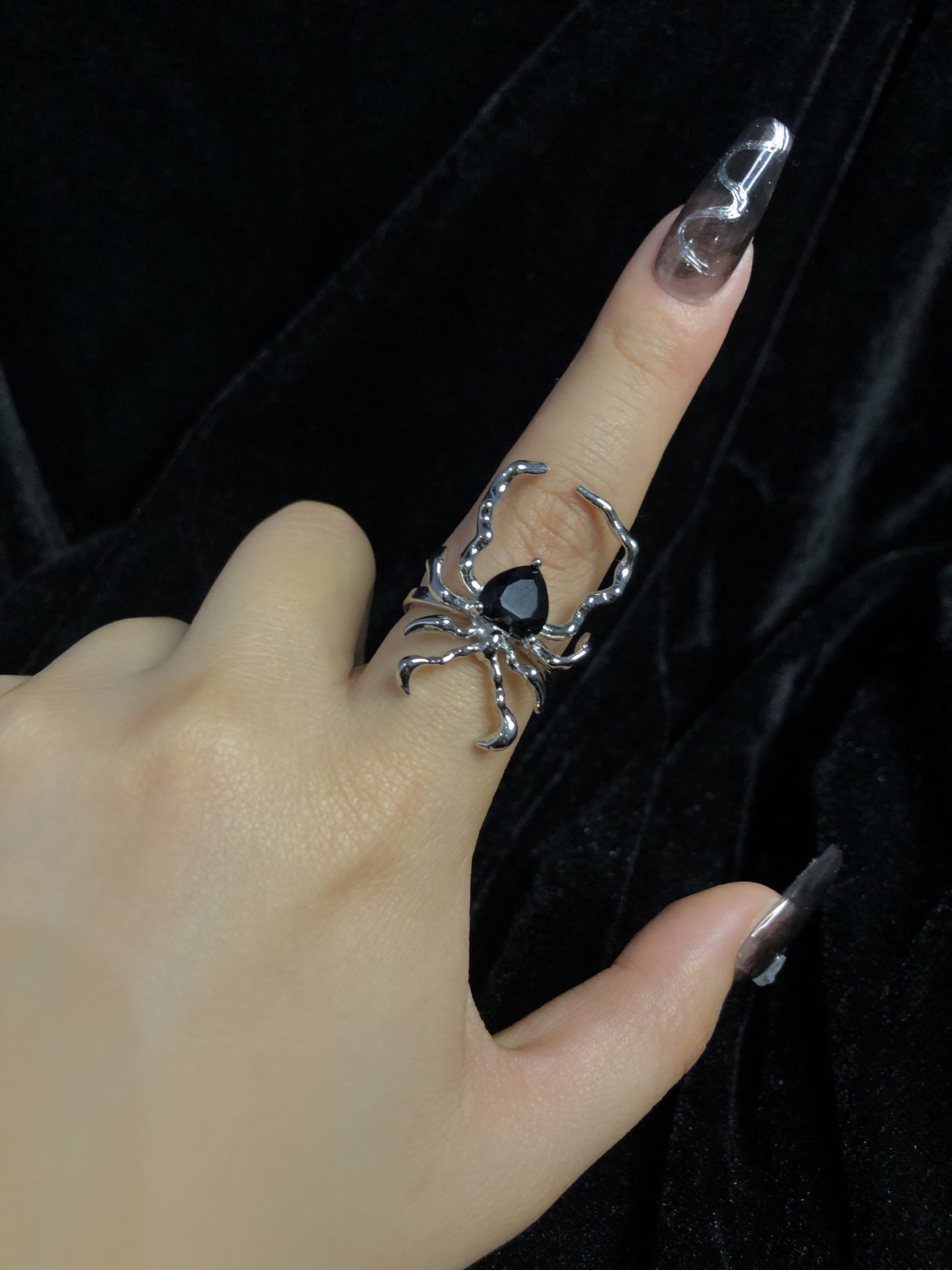 Black Widow Embrace Ring