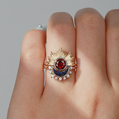 Retro Sun & Moon Engagement Ring Set