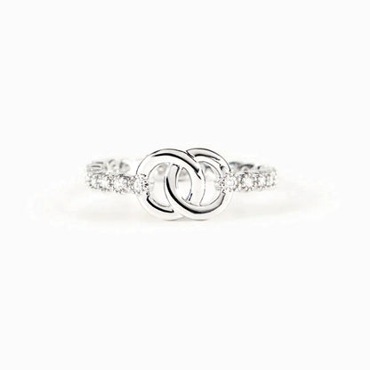 Mother & Daughter - interlocking ring