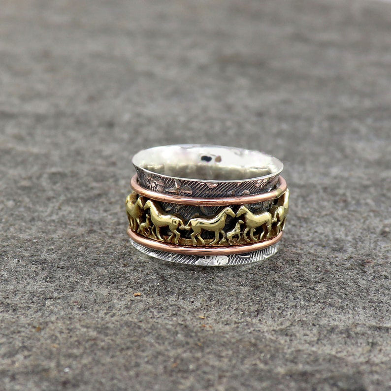Horse Spinner Ring