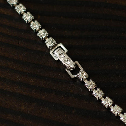 Forever Florence Jewelry Set – Vintage Glamour Bib Necklace & Dangle Earrings