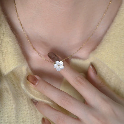 Natural Mother of Pearl Flower Necklace, Daisy Flower Choker