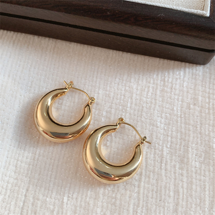 - Metal Simple Moon Earrings