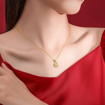 High-end Elegant Lucky Bag Clavicle Pendant Necklace